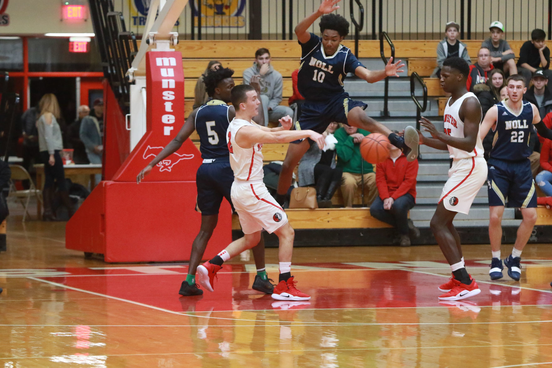 Gallery: Boys basketball - Bishop Noll at Munster